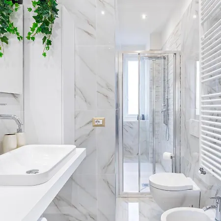 Jungle --- Vasca In Torino