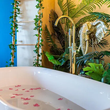 Jungle --- Vasca In *