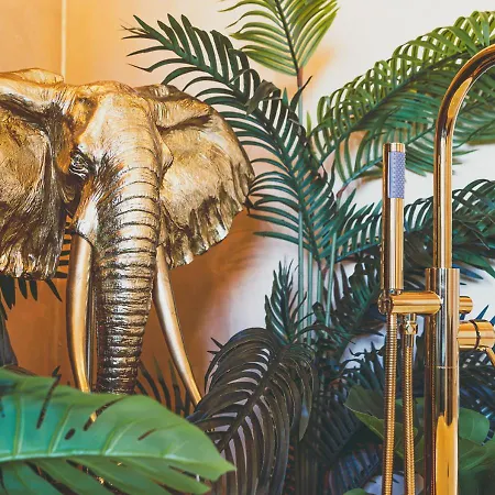 Jungle --- Vasca In