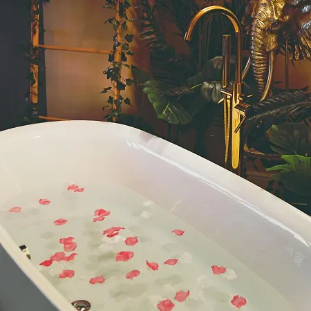 Διαμέρισμα Jungle --- Vasca In Τορίνο